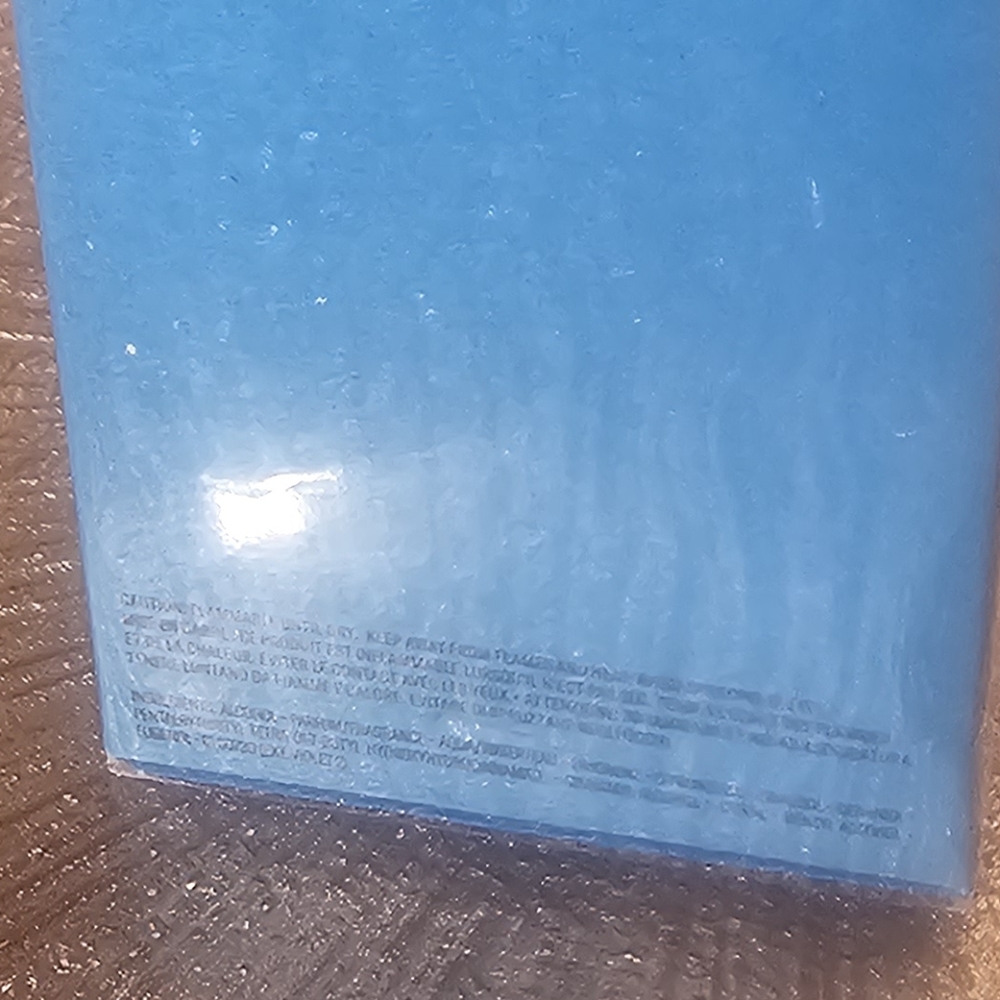 Fenty Blue Box - Picture 2 of 13